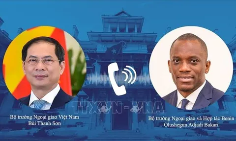 Việt Nam coi trọng thúc đẩy quan hệ hữu nghị, hợp tác truyền thống với Benin