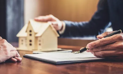 Tài sản đang thế chấp tại ngân hàng có được kê biên không?