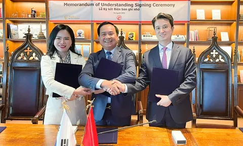 Tỉnh Quảng Trị và T&T Group hợp tác chuyển đổi năng lượng - tăng trưởng xanh với Tập đoàn SK (Hàn Quốc)