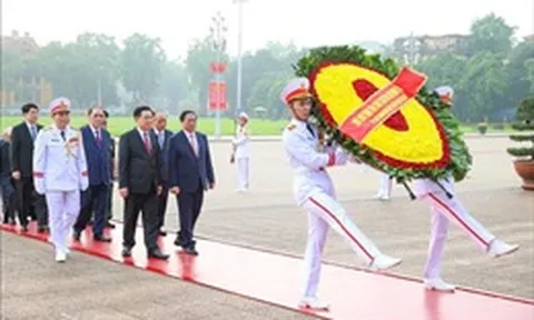 Lãnh đạo Đảng, Nhà nước vào Lăng viếng Chủ tịch Hồ Chí Minh