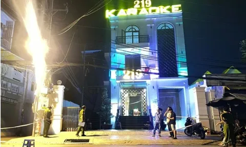 TP.HCM: Nam nhân viên quán karaoke bị khách đâm tử vong