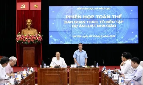 Luật Nhà giáo cần thể hiện rõ nét quan điểm phát triển, tôn vinh, bảo vệ nhà giáo