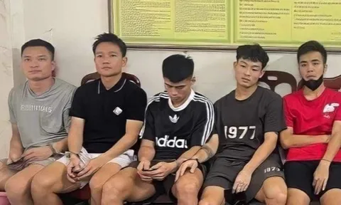 Khởi tố 5 cầu thủ CLB Hồng Lĩnh Hà Tĩnh sử dụng ma túy cùng 5 cô gái