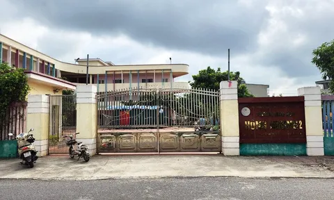 Bắt khẩn cấp cô giáo phụ trách đón trẻ vụ bé 5 tuổi tử vong trên ô tô