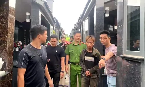Bắt nhóm đối tượng đột nhập nghĩa trang trộm cắp hơn 50 bình ắc quy