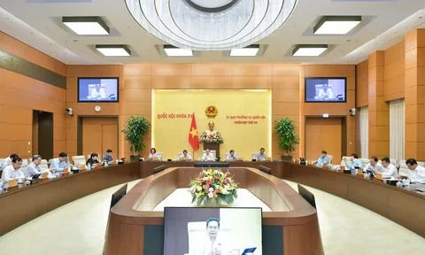 Thống nhất trình Quốc hội quyết định giảm 2% thuế GTGT đến hết 2024