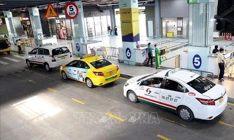 Hỗ trợ doanh nghiệp kinh doanh taxi chuyển đổi sang xe điện