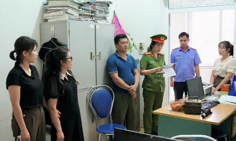 Khởi tố 6 nguyên cán bộ Trung tâm giáo dục nghề nghiệp ở Hoà Bình