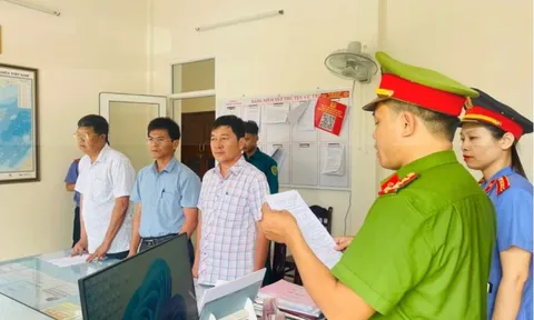 Bắt tạm giam Giám đốc và Phó Giám đốc Trung tâm đào tạo lái xe ôtô tại Quảng Nam