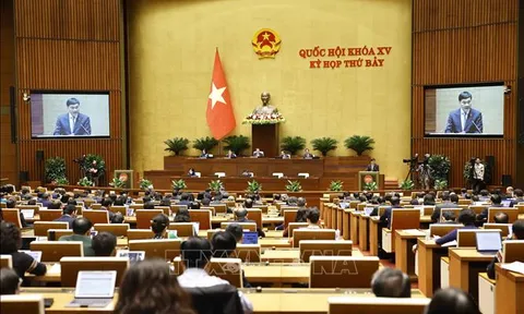 Tạo động lực cho phát triển kinh tế - xã hội trong giai đoạn mới