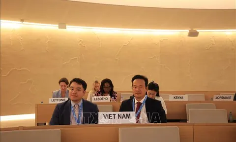 Hội đồng Nhân quyền LHQ thông qua nghị quyết của Việt Nam và các nước