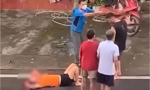 Điều tra vụ chồng chém vợ trọng thương rồi tự sát ở Lào Cai