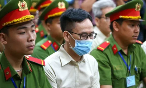 'Đại án đăng kiểm': 2 cựu Cục trưởng Cục Đăng kiểm hối hận, biết lỗi