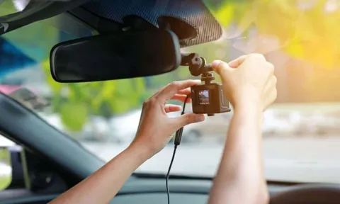 Đề xuất mới về hệ thống quản lý dữ liệu từ camera hành trình trên ô tô