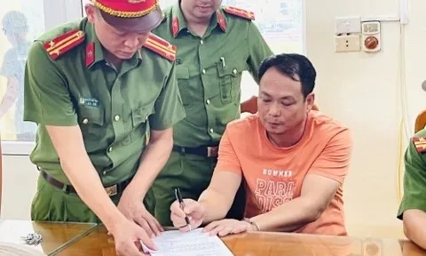 Bắt tạm giam Bí thư chi bộ ở Thanh Hóa vì bán đất nghĩa trang