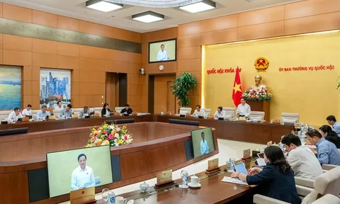 Hai dự án luật sẽ trình Quốc hội cho ý kiến tại kỳ họp thứ 8