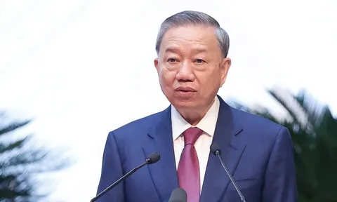 Chủ tịch Đảng Nhân dân Campuchia Hun Sen chúc mừng Tổng Bí thư, Chủ tịch nước Tô Lâm