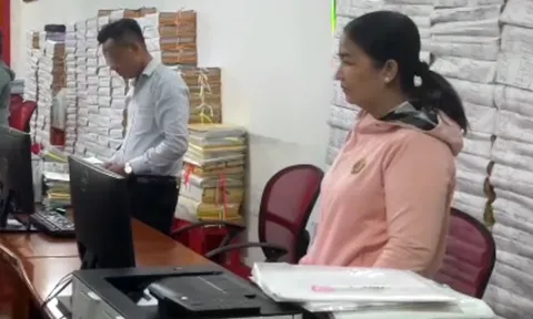 Bắt giám đốc văn phòng công chứng ở Cà Mau vì chứng thực hợp đồng mua bán xe khống