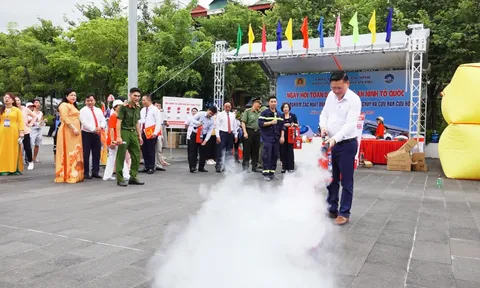 Tổ chức hoạt động trải nghiệm thực tế về phòng cháy chữa cháy và cứu nạn cứu hộ