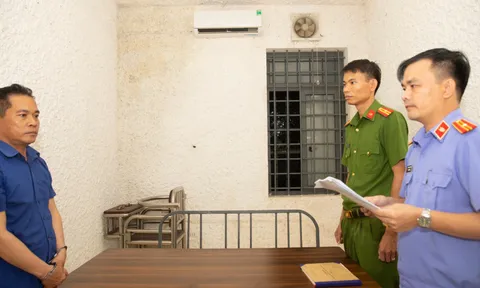 Bắt đối tượng giả làm 'thầy bói' lừa đảo chiếm đoạt tài sản