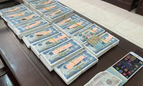 Bắt nam thanh niên sản xuất tiền giả rồi đem bán