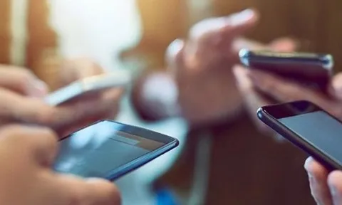 Công an Hà Nội cảnh báo lừa đảo mua điện thoại 4G 'đội lốt' 2G