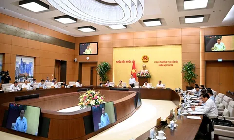 Bế mạc phiên họp thứ 36 của Ủy ban Thường vụ Quốc hội