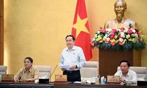 Hội nghị ĐBQH hoạt động chuyên trách lần thứ 6 thảo luận 12 dự án luật