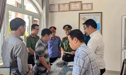 Khởi tố, bắt tạm giam Phó Chánh Văn phòng UBND tỉnh Quảng Trị