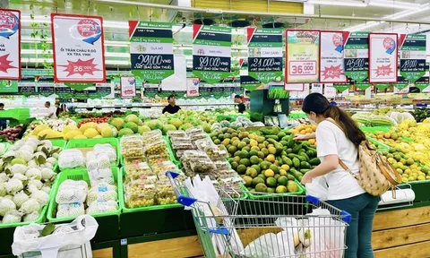 Thủ tướng: Tăng cường mức tín dụng cho vay phục vụ đời sống, tiêu dùng
