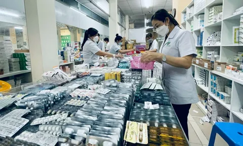 Đề xuất danh mục thuốc thiết yếu được sử dụng tại cơ sở khám, chữa bệnh thực hiện kê khai giá