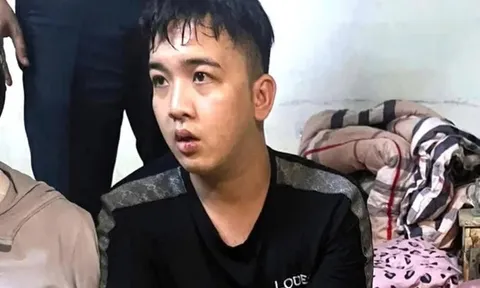 Bắt 'trùm' ma túy luôn thủ súng để phòng thân