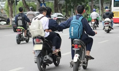 Đề xuất nâng mức phạt hành vi giao xe cho người không đủ điều kiện cầm lái