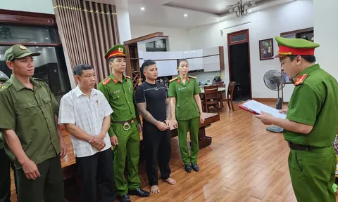 Bắt đối tượng cho vay lãi nặng 365%/năm ở Quảng Bình
