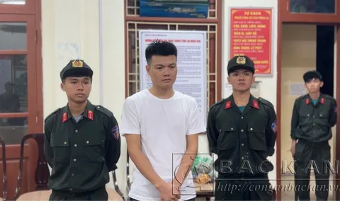 Bắt đối tượng giả danh công an để lừa đảo chiếm đoạt tài sản
