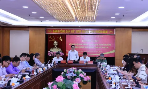 Gắn phòng, chống tham nhũng, tiêu cực với phòng, chống lãng phí