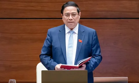 Đất nước cần những công trình 'xoay chuyển tình thế'