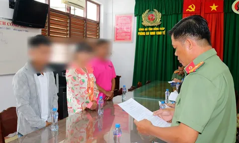 Bán tài khoản ngân hàng, 3 người cùng gia đình bị phạt hơn 120 triệu đồng