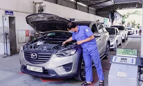 Xe đã hết hạn đăng kiểm có sang tên được hay không?
