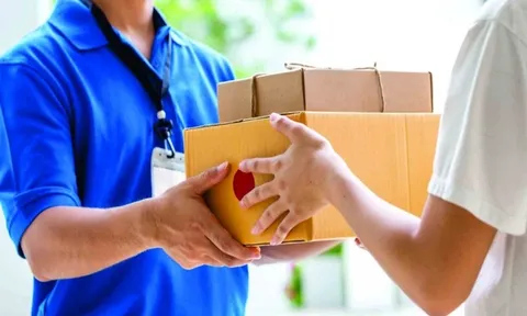 Đề xuất thu thuế VAT với hàng giá trị nhỏ nhập khẩu qua chuyển phát nhanh
