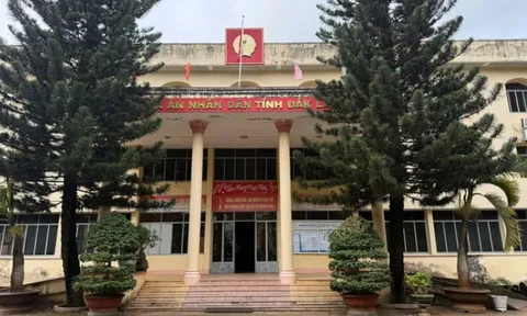 Chánh tòa hình sự và thẩm phán Tòa kinh tế TAND tỉnh Đắk Lắk bị khởi tố