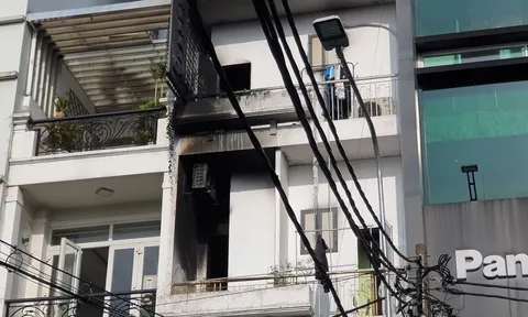 Cháy nhà cho thuê trọ ở TPHCM, 2 người tử vong