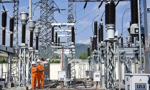 Hoàn thiện hành lang pháp lý bảo vệ an toàn công trình điện lực