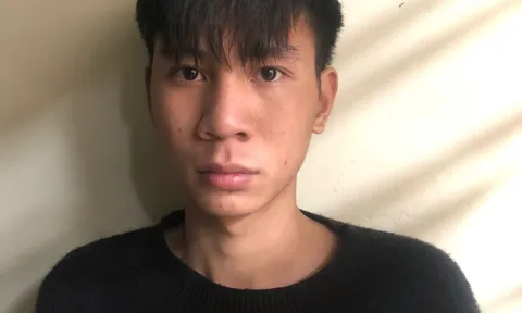Bắt đối tượng dùng dao đe dọa cướp tài sản ở Hà Nội