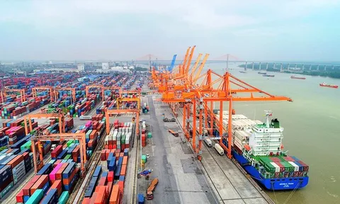 Trình ban hành Nghị định về quản lý, sử dụng tài sản kết cấu hạ tầng đường thủy nội địa