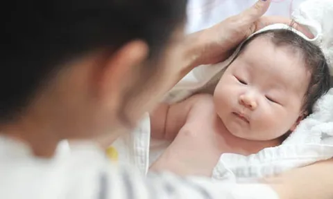 Bộ Y tế đề xuất không xử lý kỷ luật đối với đảng viên sinh con thứ 3