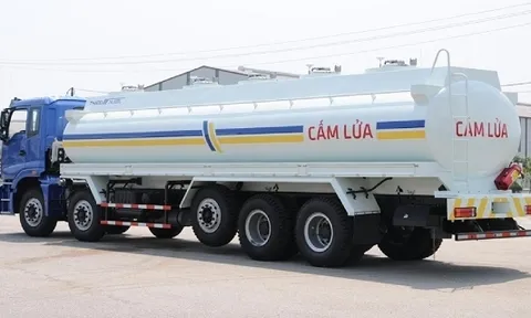 Các trường hợp bị thu hồi giấy phép vận chuyển hàng hóa nguy hiểm từ 2025