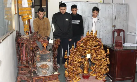 Bắt nhóm đối tượng gây ra hàng loạt vụ trộm cắp đồ thờ tại đình, chùa