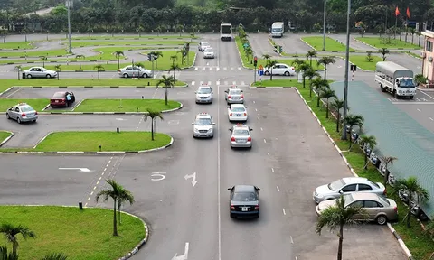 Trượt lý thuyết sát hạch lái xe vẫn có thể thi tiếp các phần còn lại