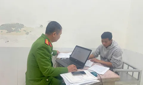 Khởi tố đối tượng lẻn vào bệnh viện để trộm cắp điện thoại